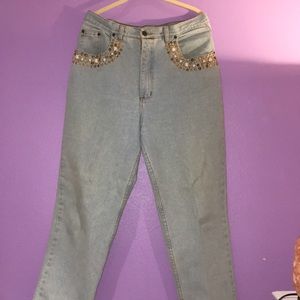 VINTAGE mom jeans from the 1900s!
